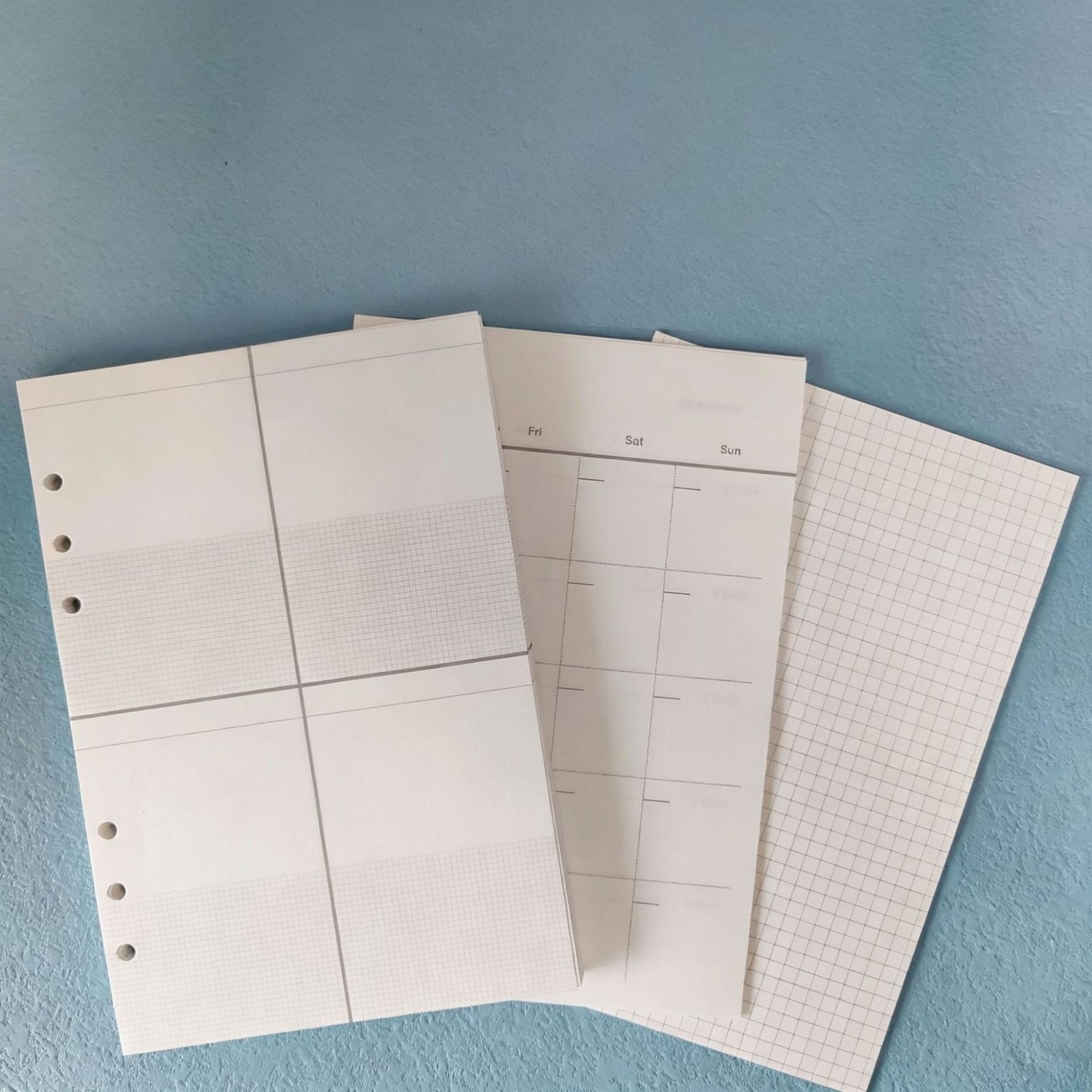 A5 Spiral Dotted Grid Notebook - دفتر ملاحظات أسود أبيض مقاس A5