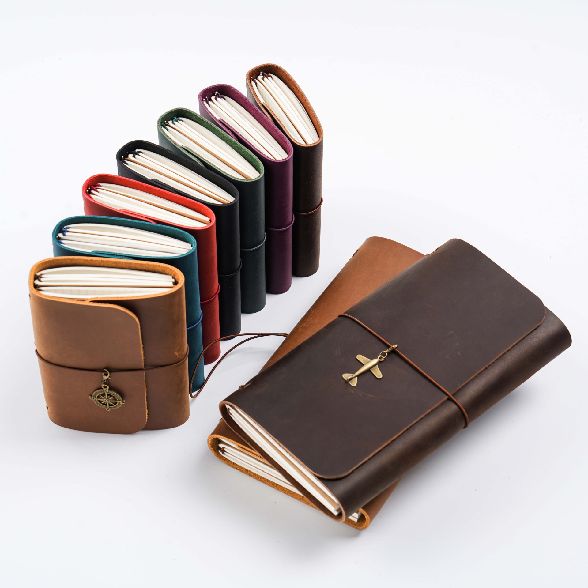 دفتر ملاحظات جديد للمسافرين بت - مراجعة Vintage Leather Journal Notebook وسعره